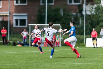 Bild 26 - wBJ Hamburger SV - Holstein Kiel : Ergebnis: 2:0